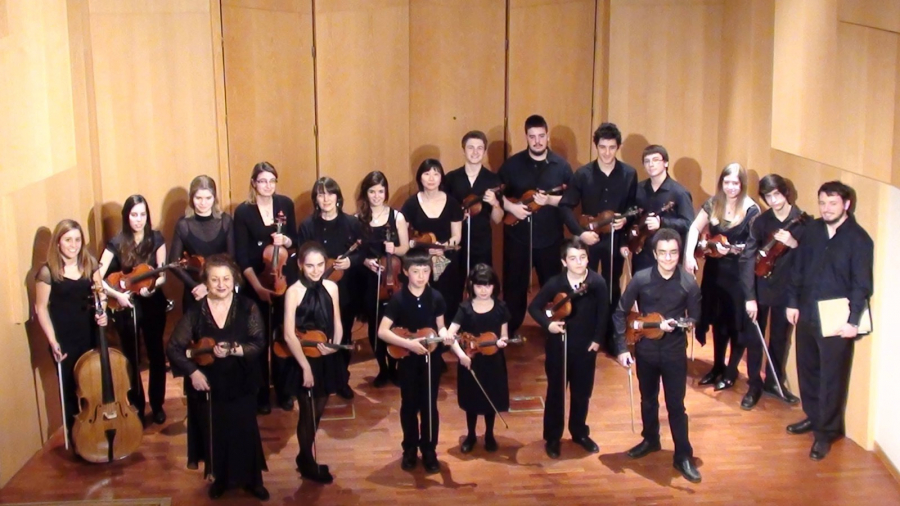 ENSEMBLE_KOMITAS_LYUDMILA_MESROPYAN